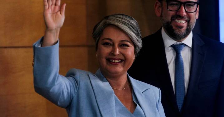 Arribo de senadores electos e incorporar a Tohá: Las proyecciones y cambios del comando de Jara de cara al balotaje