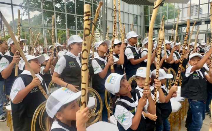 Guardia Infantil Ambiental recibe el Bastón de Mando
