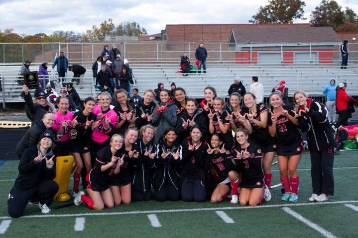 Glenelg field hockey advances to 2A state semifinals again