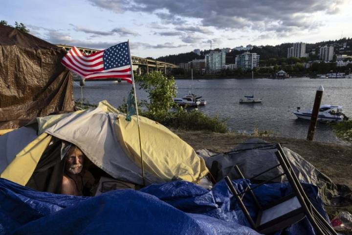 Portland residents want homeless encampment sweeps to continue