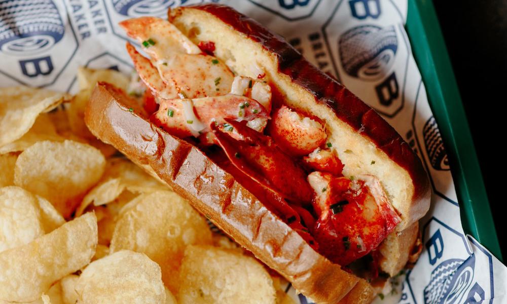 Breaker Breaker transforms into Northeastern coastal tavern called Long Haul Lounge for the winter