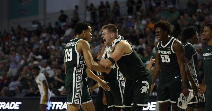 No. 11 Michigan State beats East Carolina 89