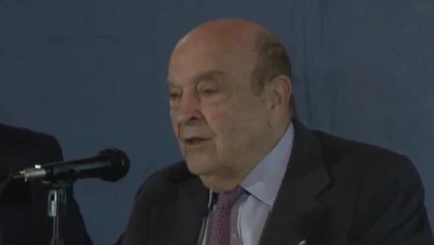 Cavallo cuestionó el esquema cambiario