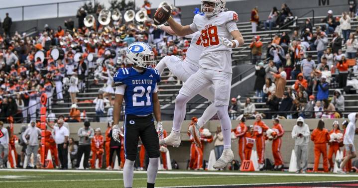 Moving on: Photos from Celina's third-round playoff win over Decatur
