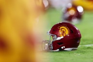 USC's Huard, Johnson change jersey numbers