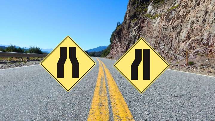 ¿Cuál es la diferencia entre estas dos señales de tránsito con forma de estrechamiento y qué significan?