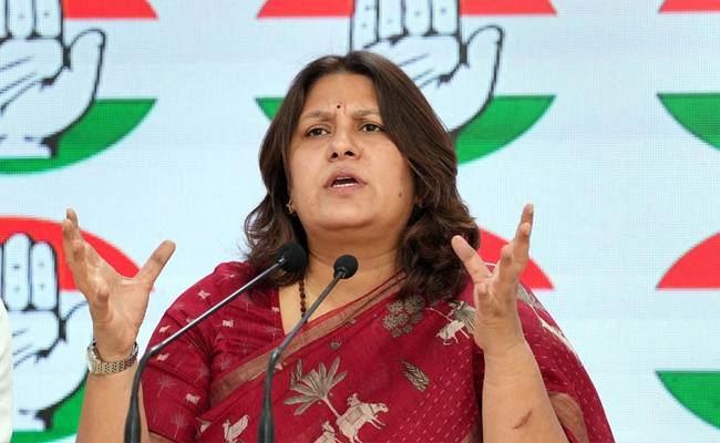 Cong's Supriya Shrinate shares video claiming 'vote chori'; top B...