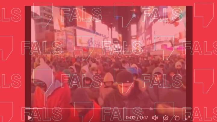 El vídeo viral de musulmanes rezando en Times Square no es posterior a la victoria de Zohran Mamdani, es del Ramadán del 2024