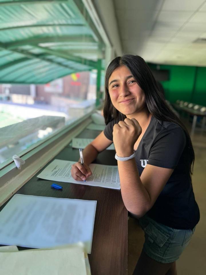 ¡Briseida Reyna para el Club Santos femenil!