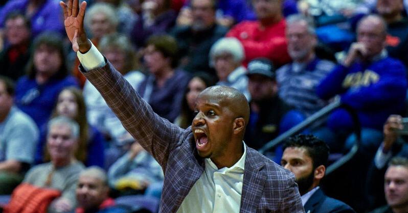 Strong first half carries UAlbany men's basketball