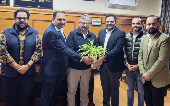 ASSOCHAM delegation calls on Director I&C