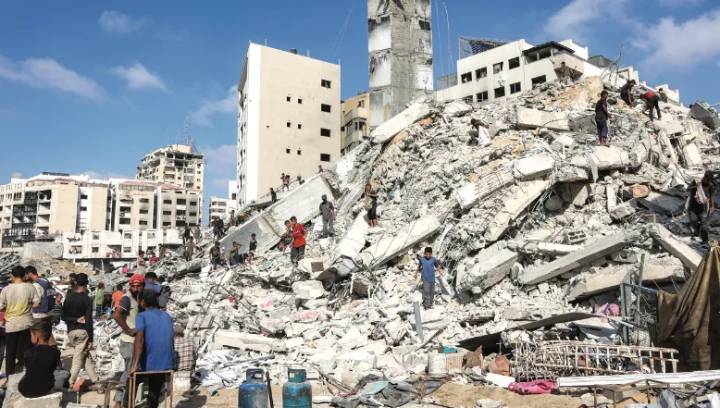 Gazans launch volunteer campaign to clean streets, restore infrastructure