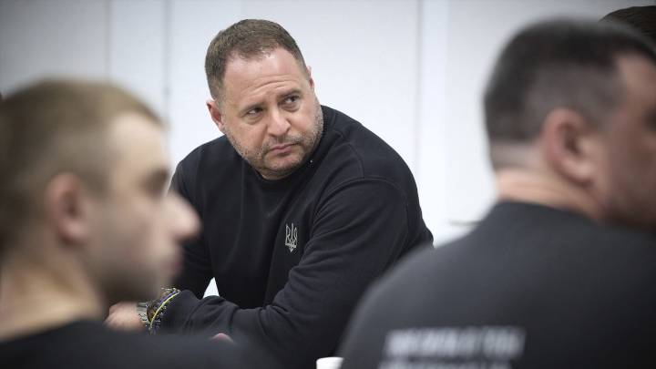 Anticorrupción registra la vivienda de Andrí Yermak, mano derecha de Zelenski y la segunda persona más poderosa del Gobierno ucraniano