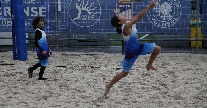 La Copa Diputación de voley playa pidió paso en Oira