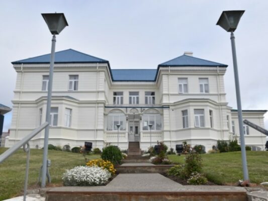 Hombre denunciado por violencia  intrafamiliar se mantendrá en prisión