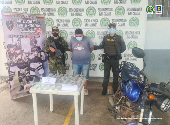Cárcel para hombre que, al parecer, transportaba en una moto 500 cigarrillos de marihuana y 95 gramos de cocaína en Maní