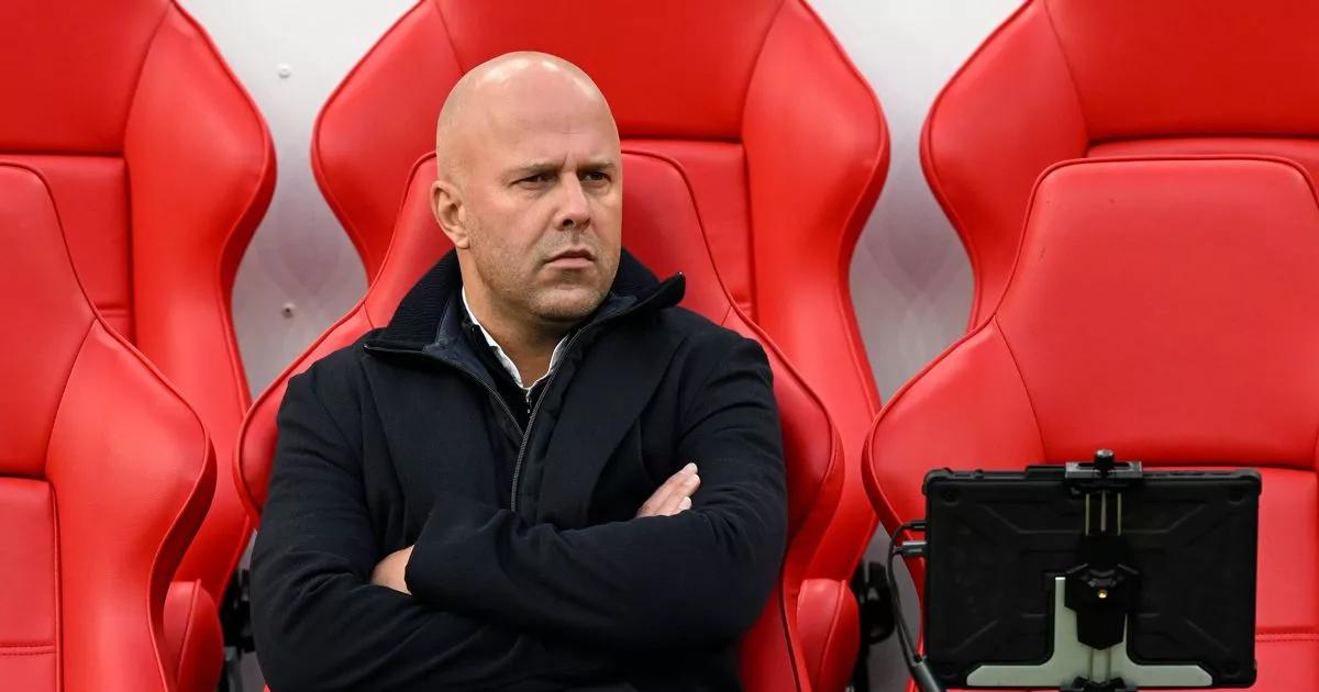 Jamie Carragher delivers clear Arne Slot verdict amid Liverpool sack pressure