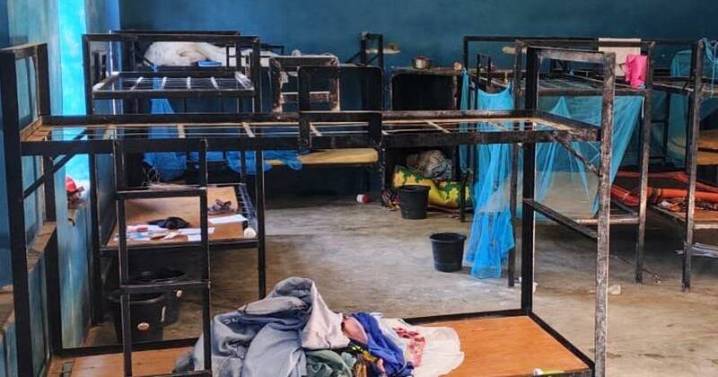 More than 300 Nigerian children abducted from school