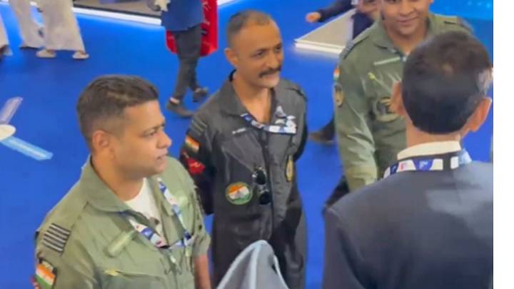 Last VIDEO Of IAF Pilot Namansh Syal Killed In Tejas Crash Meeting Dignitaries At Dubai Air Show 2025; Tributes Pour In