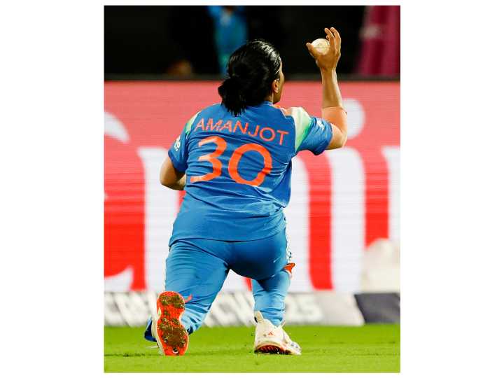 Amanjot Kaur wins 'Fielder of the Match' medal