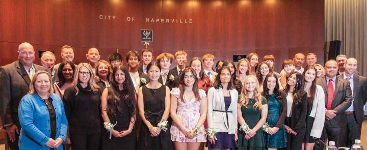 22 Students Recognized for Volunteer Contributions