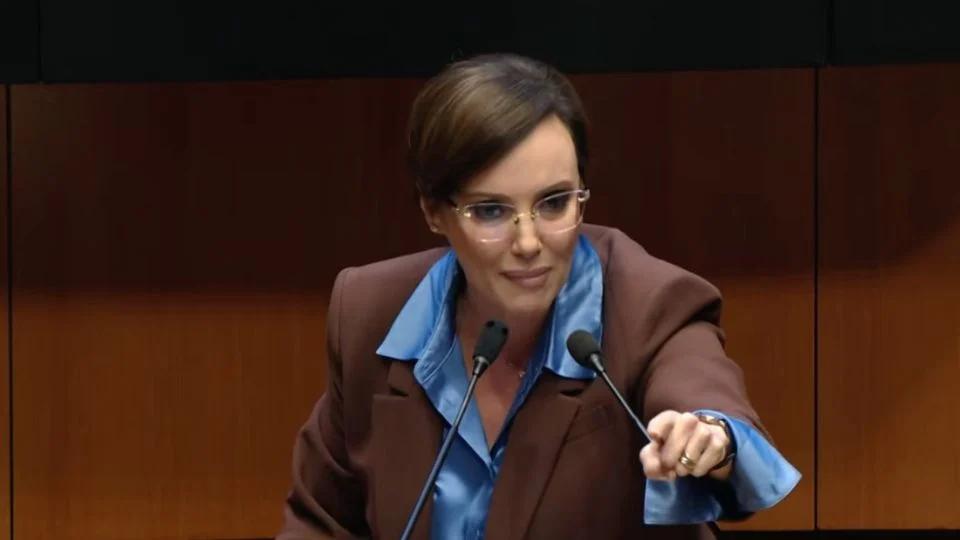 Lilly Téllez estalla en el Senado y lanza insultos a Noroña durante debate por el asesinato de Carlos Manzo