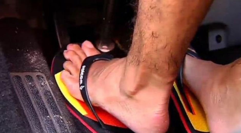 Manejar con ojotas: No es infracción, pero sí una imprudencia