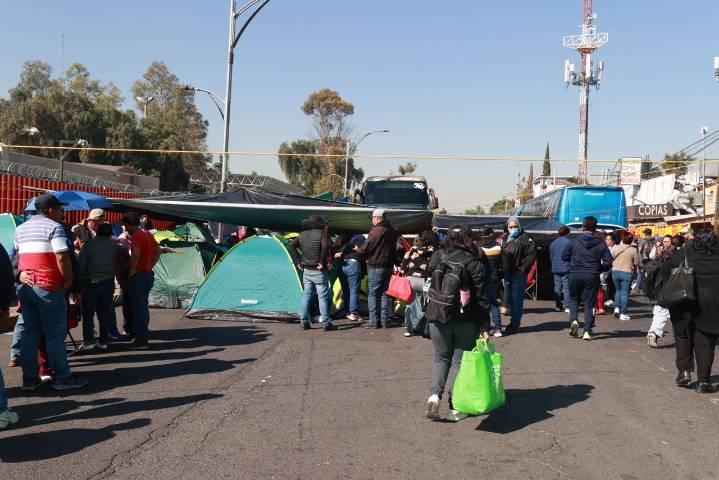 Sin clases, 20 mil 377 escuelas ante paro de CNTE
