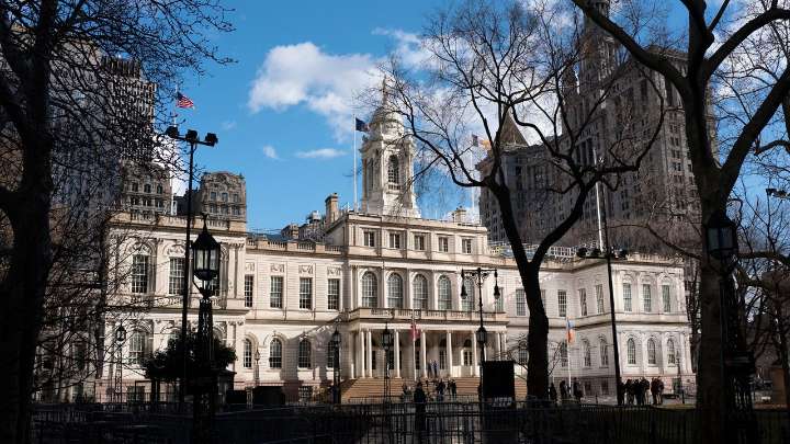 City to offer jobs back to those fired over vaccine mandate