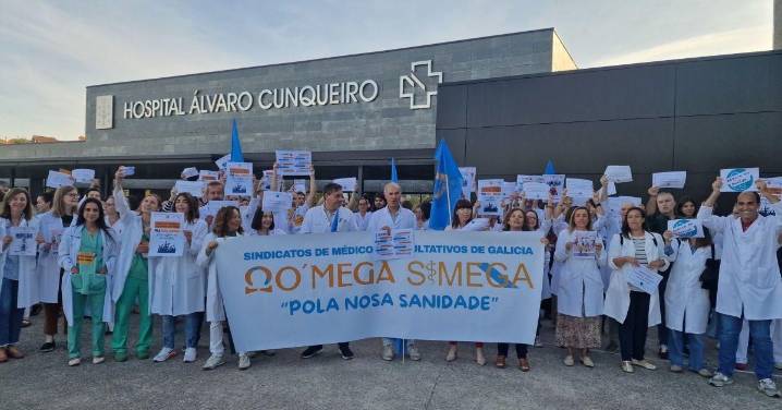 El personal médico rechaza los servicios mínimos de la Xunta