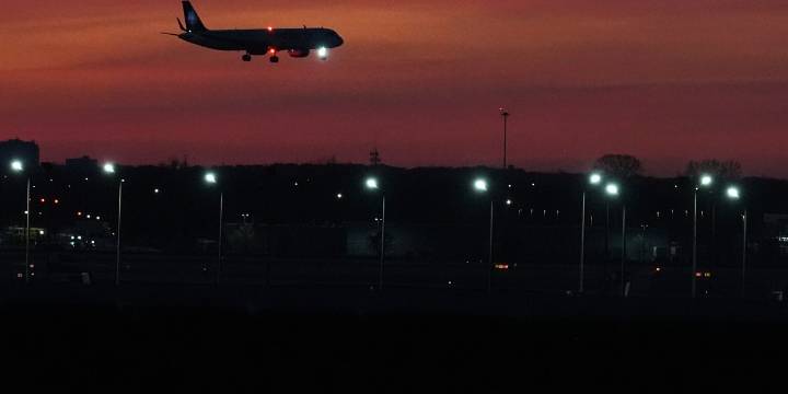 Normal airline service resumes Monday at 6am ET, FAA says, just in time for Thanksgiving travel
