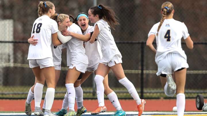 Ramsey scores twice in first two minutes to complete perfect season with Group 2 title