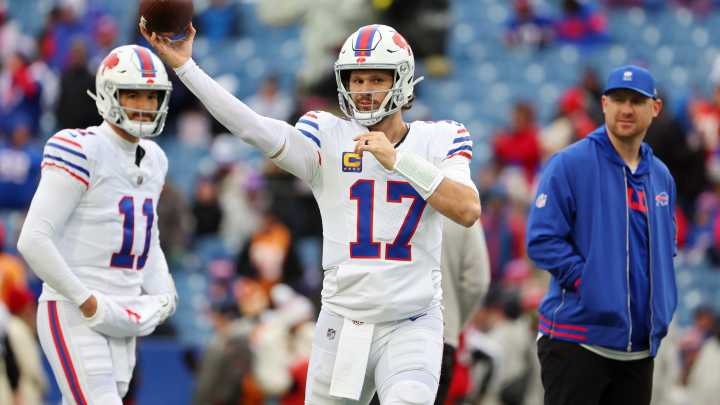 What channel is Thursday Night Football on? Bills at Texans, odds