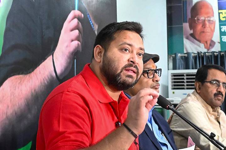 Tejashwi Yadav Questions Election Commission Over Delay In Gender