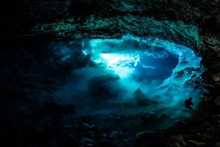 Cuevas Guajardo: una expedición científica al corazón del karst vivo de Malargüe