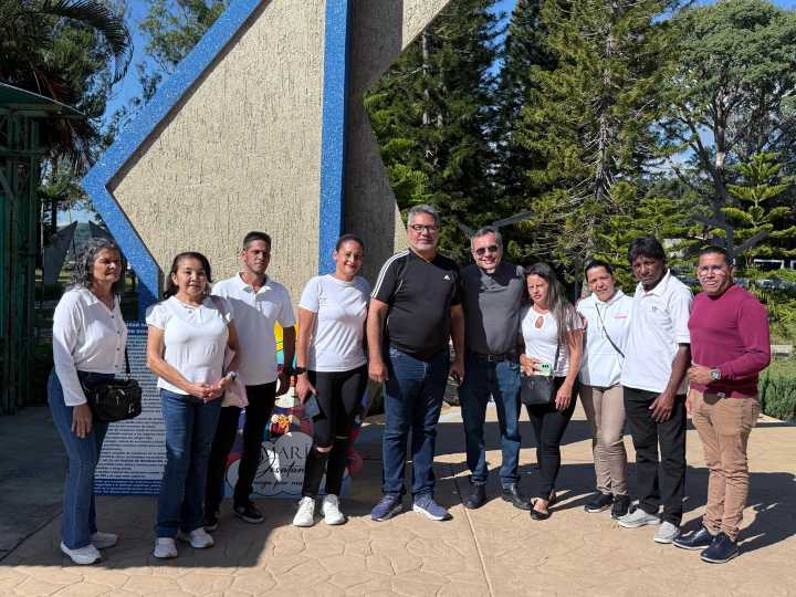 Activada ruta de transporte hacia la Iglesia Virgen María Desatanudos en El Hatillo