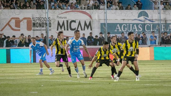 Aferrados a la ilusión: Estudiantes define su ascenso a Primera ante Deportivo Madryn
