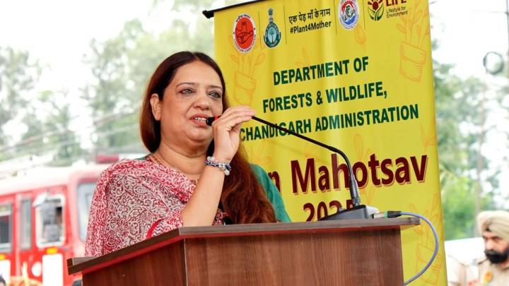 Chandigarh Mayor reviews ward development works, stresses timely, transparent execution