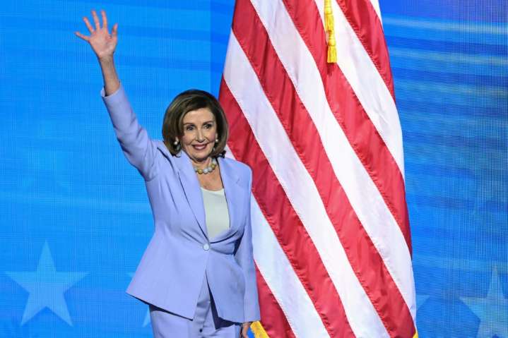La veterana política demócrata Nancy Pelosi anuncia su retiro