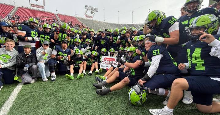 GALLERY: #1 Ridgeline 56, #14 Green Canyon 0 in 4A championship football game