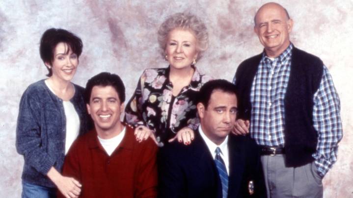 'Everybody Loves Raymond': Where to Stream the Comedy Series Now
