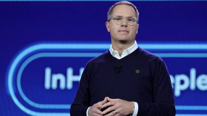 Walmart CEO Doug McMillon to retire in January; successor named