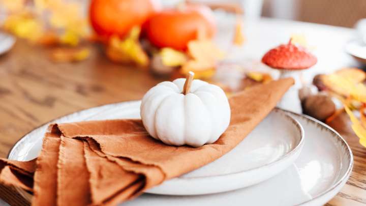 The Dollar Tree Pool Noodle & Pumpkin Centerpiece For Fall That'll Take Your Breath Away