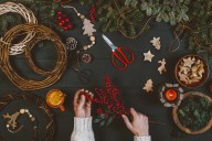 5 Cozy Holiday Decorating Ideas That Won’t Cost You a Cent