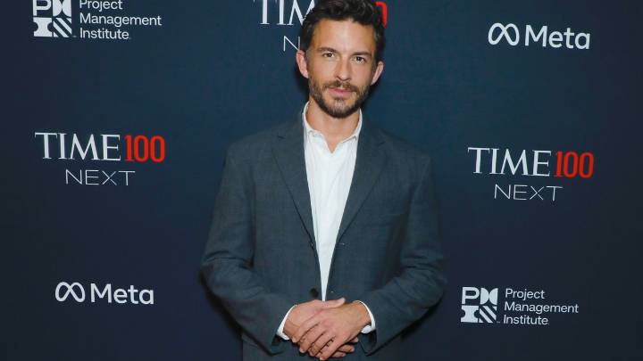 Jonathan Bailey es "el hombre vivo más sexy del mundo"