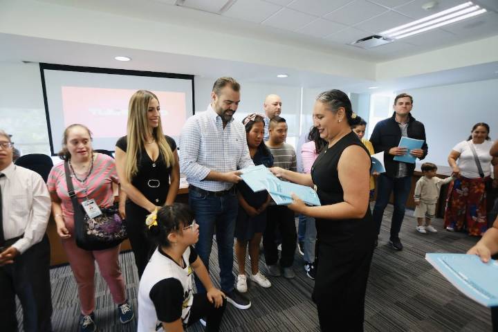 Destaca Quirino labor del CENDI en favor de la inclusión