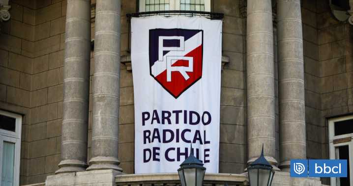 Partido Radical inicia proceso de disolución tras 162 años de historia: "Volveremos a renacer"