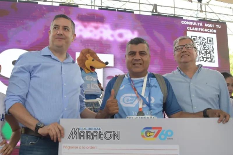 Un vecino del B° Huaico Hondo se llevó los 10 millones de pesos del maratón de El Liberal Copa 60 años de Canal 7