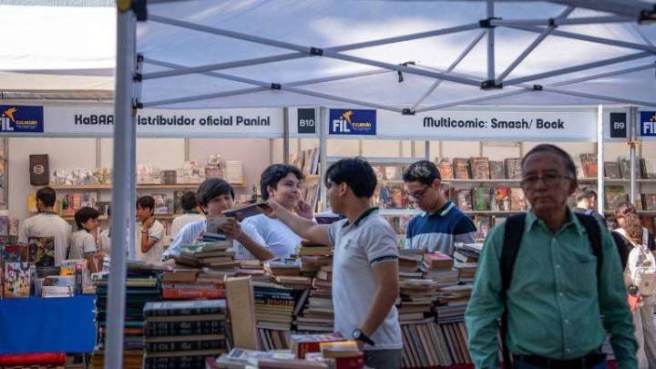 Registra organización más de 16 mil visitantes en el primer día de la FIL Culiacán 2025