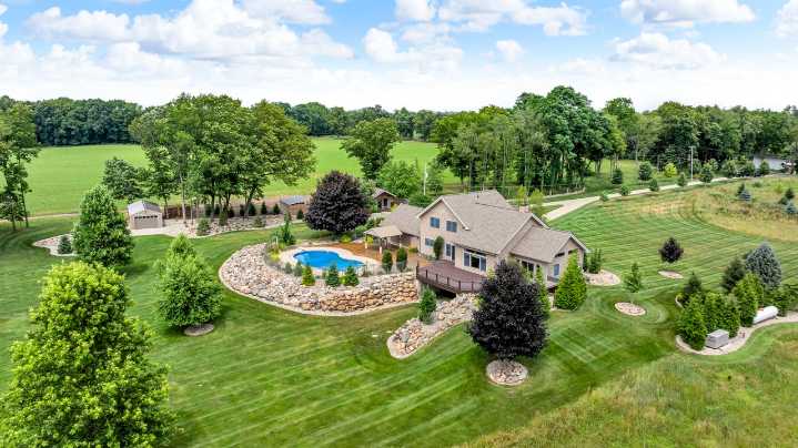 Luxurious Michigan home, set on 10 secluded acres, hits market for $1M